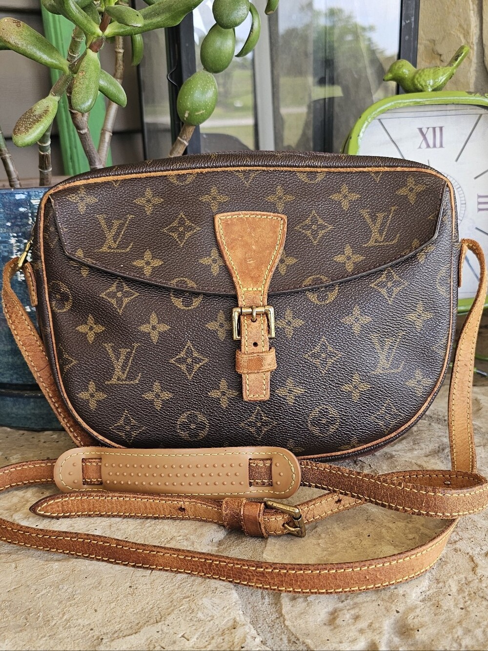 Louis Vuitton Jeune Fille MM